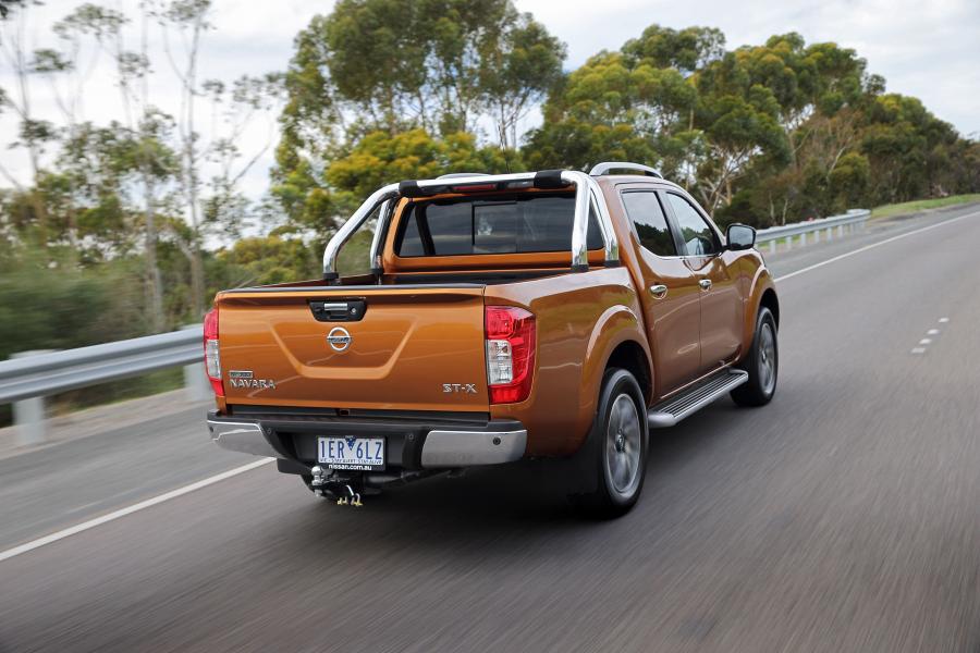  Nissan NP300 Navara Double Cab 2015 года  (AU) (фото 5 из 30)